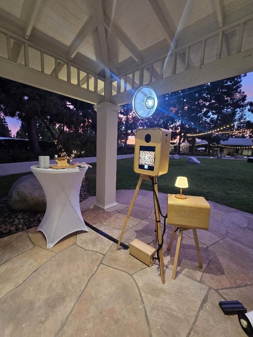 Garden gazebo booth